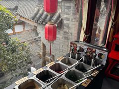 -小龙翻大江文化火锅(宽窄店)