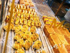 面包柜-美俪家族(江南摩尔店)