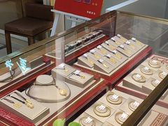 -翠微百货(龙德店)