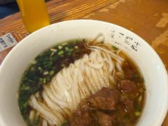 -矮子粉店1985·长沙米粉(湘春路店)