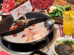 -鸿姐老火锅·传统炒料(上海旗舰店)