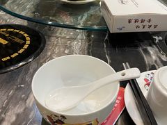 -何鲜菇火锅(大营盘店)