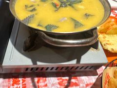 -威记烧嘢·南宁烧烤·超级生牛(绿地店)
