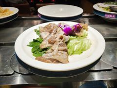 -钱小主·自助回旋烤肉火锅餐厅(东方新天地店)