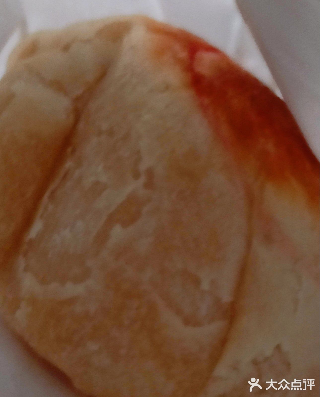 肉月蛋黄完美结合,好吃不腻。榨菜月饼,也好吃