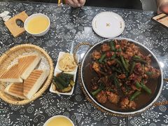 -八两八金·莱芜特色炒鸡(市南漳浦路店)