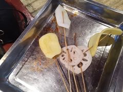 -钢管厂五区小郡肝串串香(蜀都万达店)