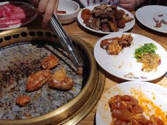 -韩京炭火烤肉自助料理(柯桥万达店)
