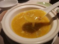 蟹粉鱼翅-成隆行·蟹王府(九江路店)