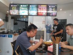 -川魂帽牌货冒菜(水晶郦城店)