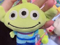 -名创优品(万达广场河东店)