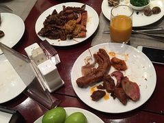 -荣誉国际酒店-云顶旋转餐厅