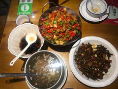 -邻家小馆(银都店)