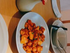 -蜜桃餐厅·伴山(绿宝广场店)