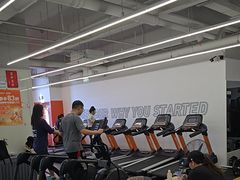 -乐刻健身(利邻荟合川店)