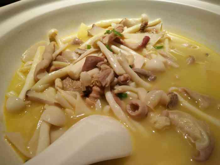 湘妹子等你吃饭(白沙店)-"来过几次的老店,因为离公司很近!吃湘菜就.