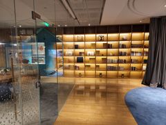 -蔚来中心(北京中关村店)