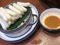 酱汁小饵块-老滇山寨•云南特色菜•地方菜•民族风情歌舞表演(金碧店)