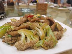 菜花炒猪颈肉-九大簋家宴(晓港湾店)
