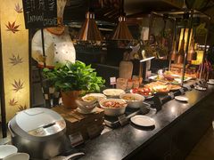 自助取餐区-佛山皇冠假日酒店-西餐厅