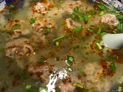 -老新隆牛肉锅贴(新街口店)