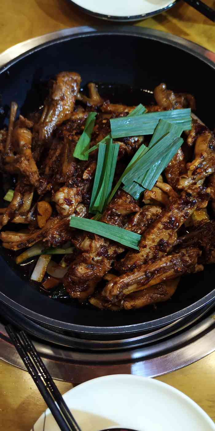 美滋鹅干锅鹅掌翅(中建华府f区店)