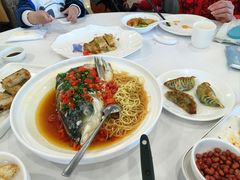 剁椒鱼头-一品粤珍轩(吴中路店)