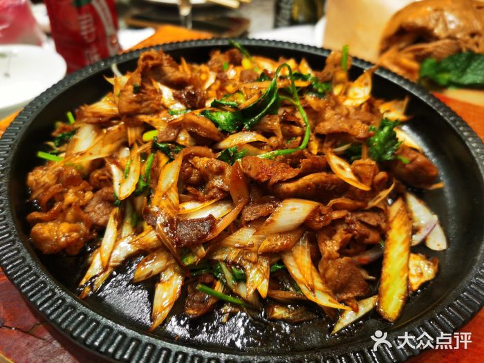 紫光园(创始店)葱爆羊肉图片