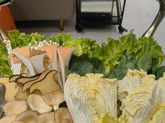 -红鼎豆捞·非遗鲍皇汤火锅(宝丰路店)