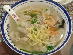 -长人馄饨铺(解放街店)