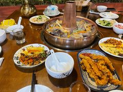 -岳记兴隆·青城腊排铜火锅(融创店)