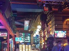 -Famous肥猫墨西哥音乐餐吧(五棵松华熙LIVE店)