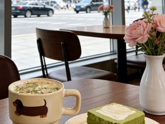 -东方体育中心(地铁站)