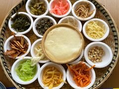 -包整·丝娃娃(一览甲秀楼风景店)