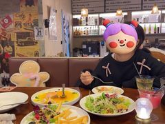 -mordew加州日记西餐&小酒馆(新天地店)