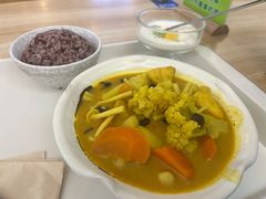 -轻蔬不用等·素食(江苏路店)