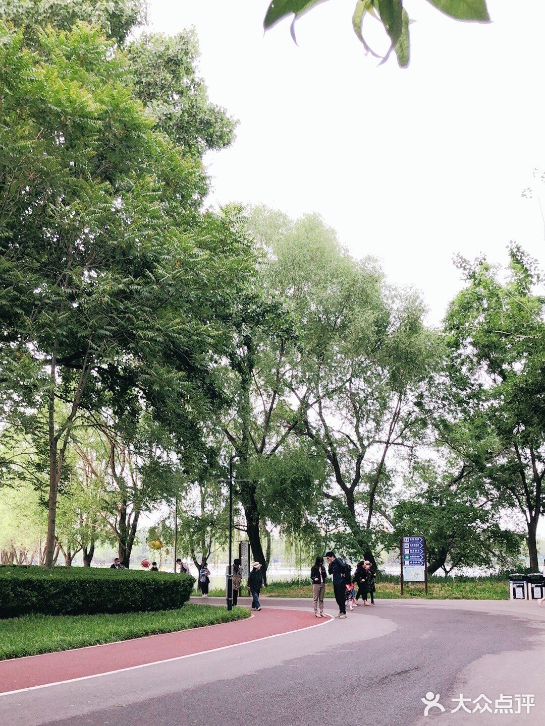 这是北京在豪迈之下的，另一面