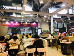 大堂-德克士(广州南站店)