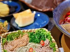 -湊湊火锅·茶憩(来福士广场店)