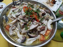 -将军陂美食山庄·瓦缸炭烧鸡