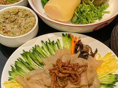-红东阁东北菜烤肉酒馆(CROSS万象汇店)
