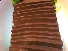 -虾弄弄海派小龙虾·牛羊蝎子火锅