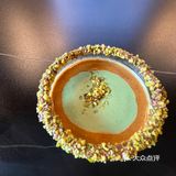 这家新店有点东西，它家咖啡能舔杯！