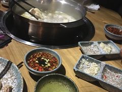 -润青四季音乐主题餐厅·椰子鸡(罗湖店)