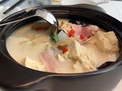 -悦融·京鲁菜·露台花园(安定门店)