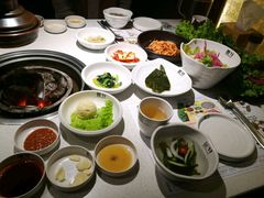 -本家韩国烤肉(青岛万象城店)