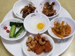 -桥香园云南过桥米线(金马碧鸡店)