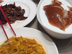-凤凰园烤鸭店·唐山菜·传承花椒肉(老唐丰路店)