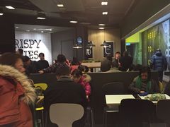 等位区-麦当劳(朗豪坊店)