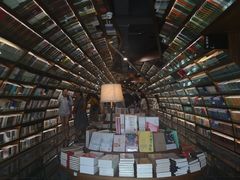 -钟书阁(珍园店)